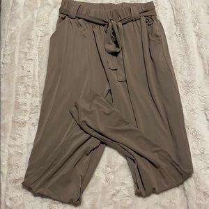 Women’s Classic Jogger Pants with Bow!